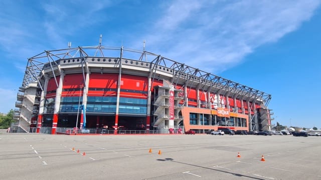 FC Twente rekent zich nog niet rijk: 'Daar zijn we nog niet mee bezig'